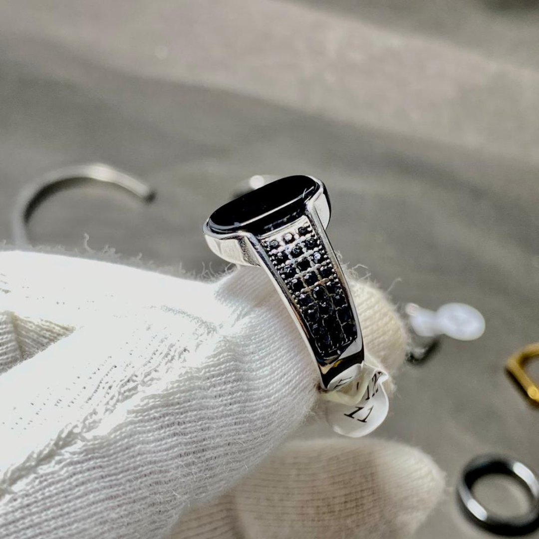 Premium Black Stone Stainless Steel Ring for Men – Luxury Fashion Ring