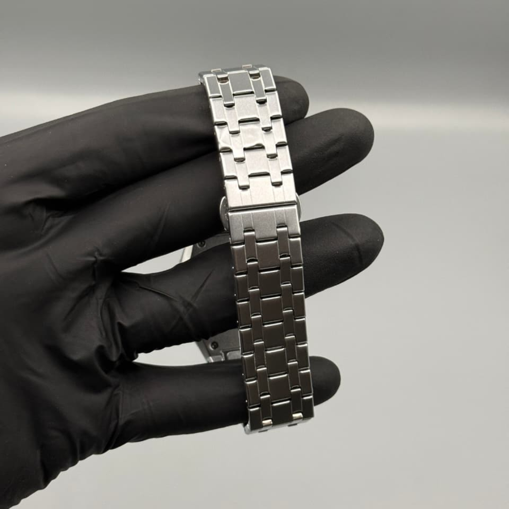 Luxury Style GW-163A Watch for Men – Designer Inspired Watch in Pakistan