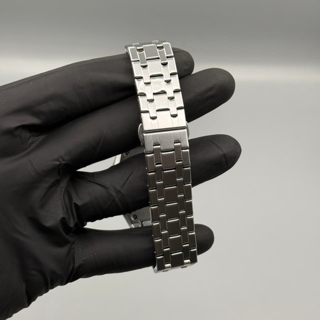 Luxury Style GW-163A Watch for Men – Designer Inspired Watch in Pakistan