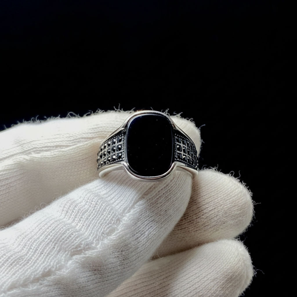 Premium Black Stone Stainless Steel Ring for Men – Luxury Fashion Ring